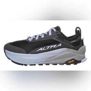 Women’s Altra Olympus 6, Size 11
